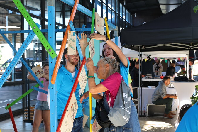 Klicken für eine Vergrösserung